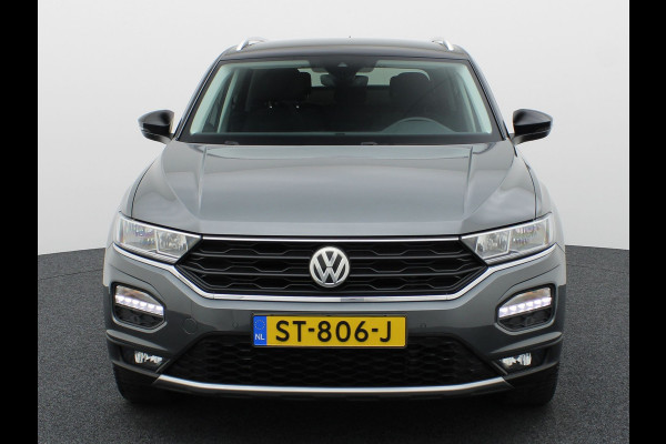 Volkswagen T-Roc 1.0 TSI Style | Trekhaak | Apple Carplay/ Android Auto | Prijs Rijklaar!!