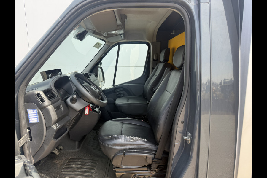 Renault Master Plancher T35 2.3 DCI 150PK Automaat LED Airco Cruise Control Camera Foodtruck Meubelbak Paardenwagen