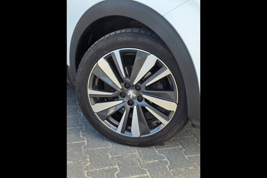 Peugeot 5008 1.2 PureTech Allure Avantage | CAMERA | TREKHAAK | NAVI