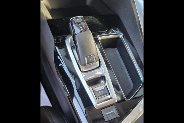 Peugeot 5008 1.2 PureTech Allure Avantage | CAMERA | TREKHAAK | NAVI