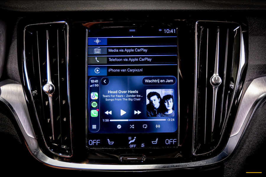 Volvo V60 2.0 B3 Momentum Advantage|NAP|E-trekhaak|BTW Auto