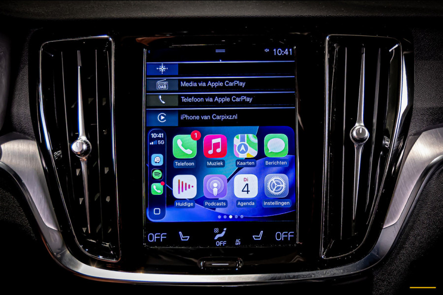 Volvo V60 2.0 B3 Momentum Advantage|NAP|E-trekhaak|BTW Auto