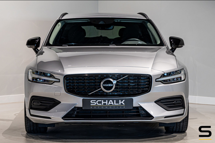 Volvo V60 2.0 B3 Momentum Advantage|NAP|E-trekhaak|BTW Auto