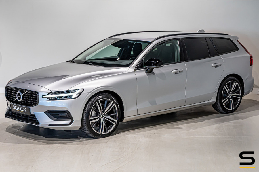Volvo V60 2.0 B3 Momentum Advantage|NAP|E-trekhaak|BTW Auto