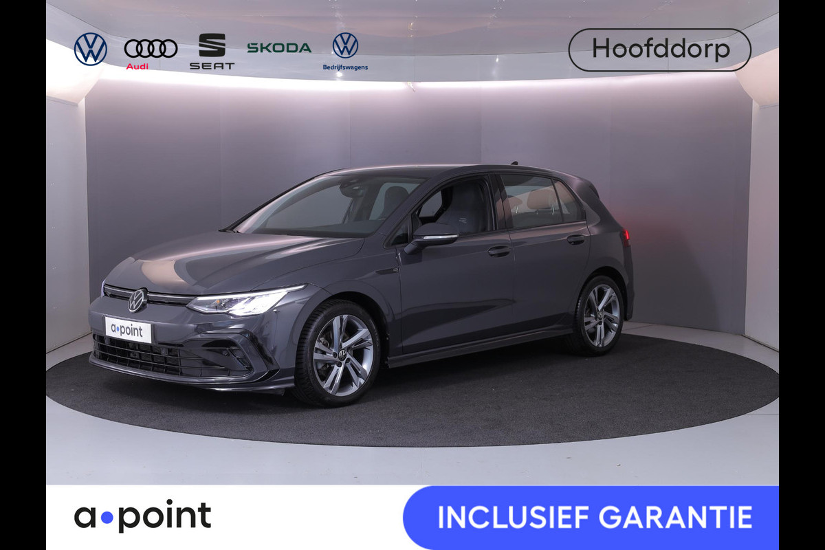 Volkswagen Golf 1.5 eTSI R-Line 130 pk Automaat (DSG) | Navigatie via App | Parkeersensoren | Autom. airco | Apple Carplay/Android Auto | R-Line |