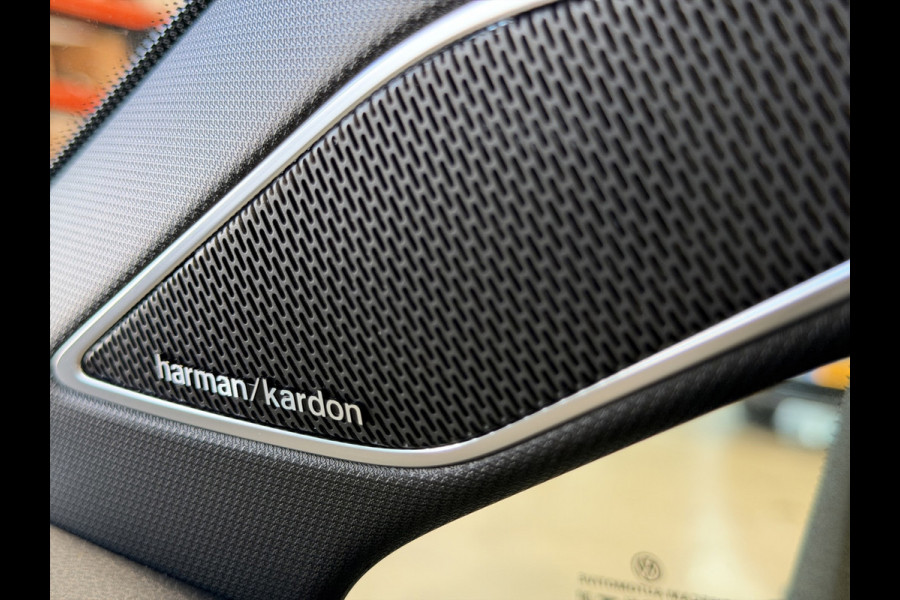 Volkswagen Golf 1.5 eTSI R-Line|H/K Audio|El.trekh|Matrix IQ|Keyless