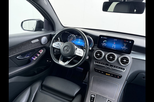 Mercedes-Benz GLC 300e 4Matic AMG Coupé // Trekhaak // Burmester // Digitaal Dashbord // Carplay // Nightpakket // Alarm