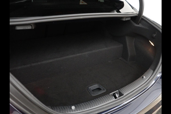Mercedes-Benz C-Klasse 300 e Business Solution AMG Limited | SOH 89,3% | Panoramadak | Leder/alacantara | Stoelverwarming | Carplay | 360 Camera | Park assist | Climate control | PHEV