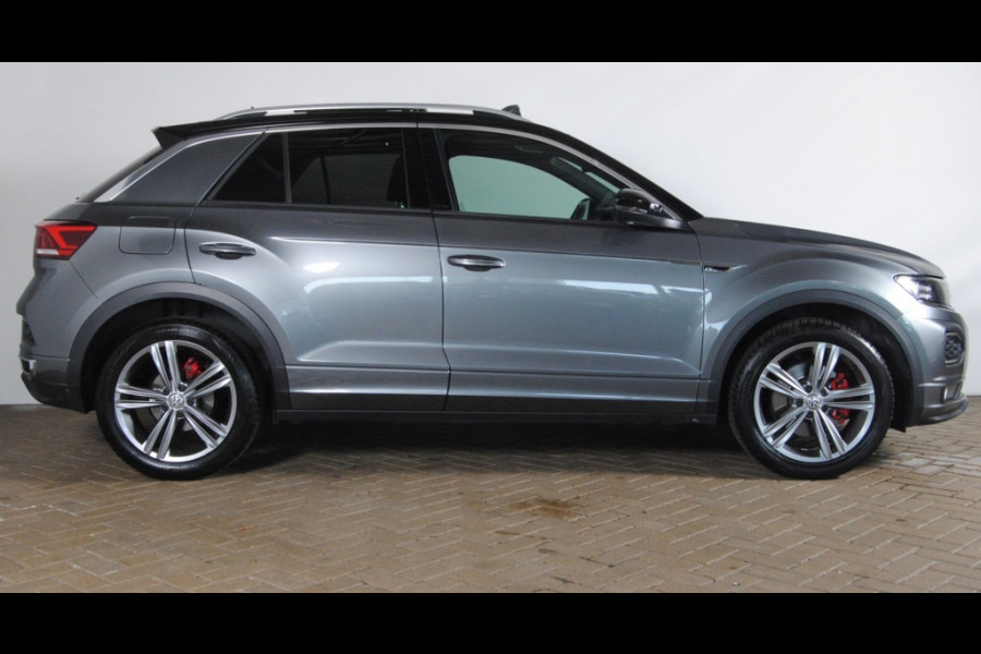 Volkswagen T-Roc 1.5 TSI Sport BnsR-Line | Carplay | Pano | Trekhaak |