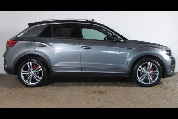 Volkswagen T-Roc 1.5 TSI Sport BnsR-Line | Carplay | Pano | Trekhaak |