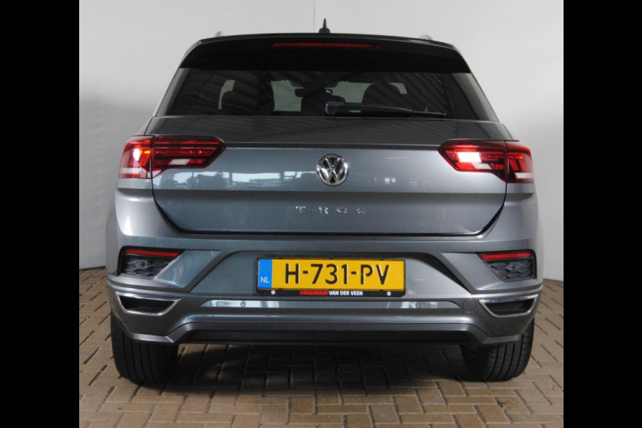 Volkswagen T-Roc 1.5 TSI Sport BnsR-Line | Carplay | Pano | Trekhaak |