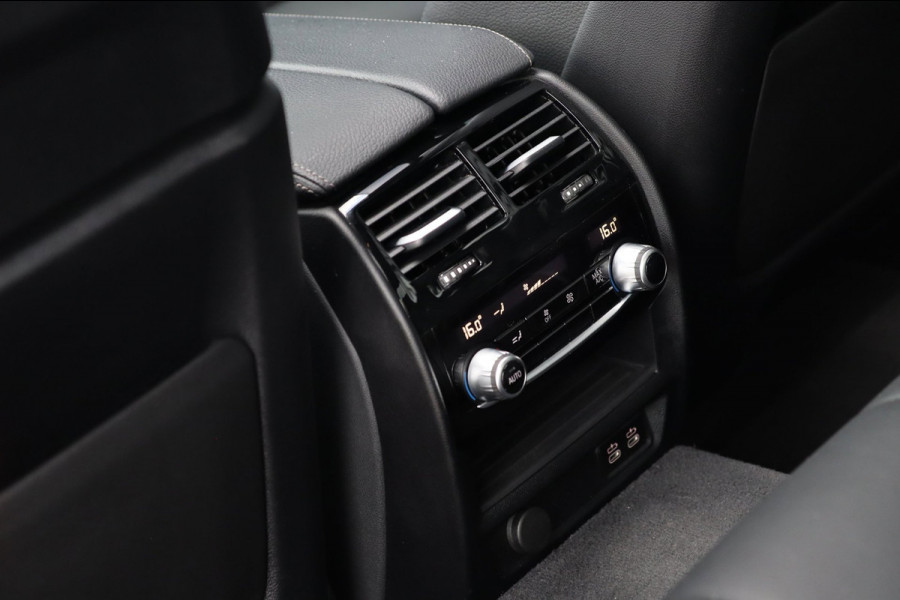 BMW 5 Serie 545e xDrive M Sport / 50 Jahre / PANO / HK / LASER / HUD / 2X MEMORY / CAMERA / SHADOW LINE