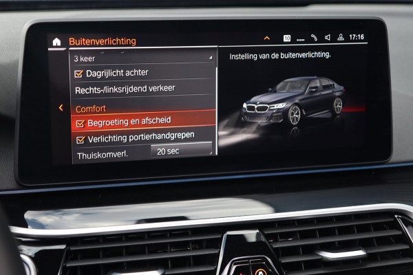 BMW 5 Serie 545e xDrive M Sport / 50 Jahre / PANO / HK / LASER / HUD / 2X MEMORY / CAMERA / SHADOW LINE