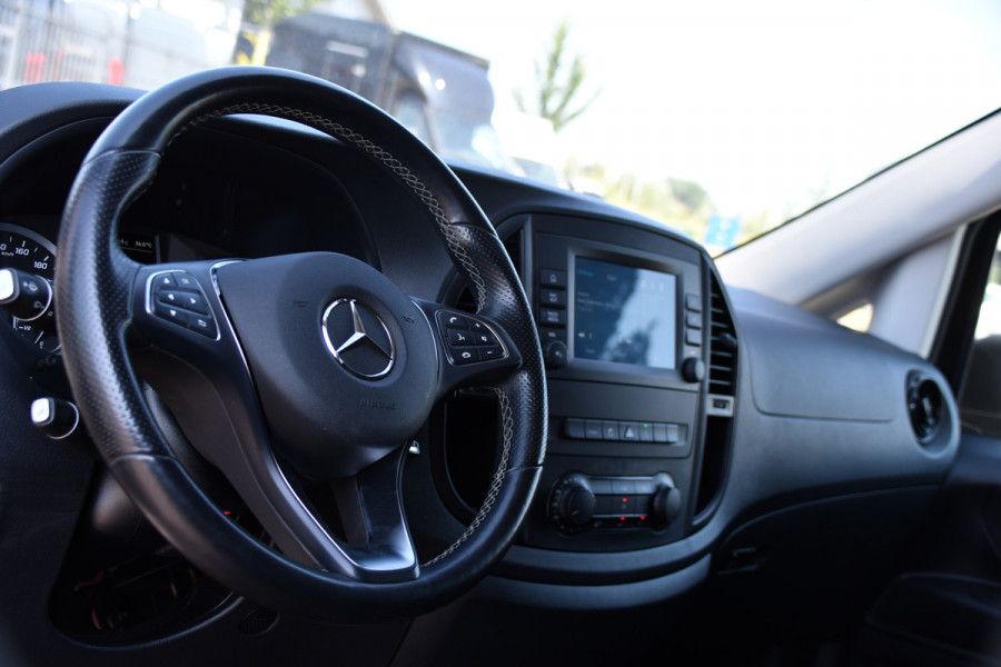 Mercedes-Benz Vito 124 CDI L3 DC PB Edition Camera, Cruise, Carplay, Stoelverwarming, 237pk, Automaat, Multimedia, Trekhaak, Uniek!