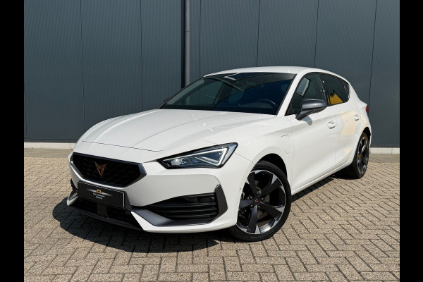CUPRA Leon 1.4 e-Hybrid * Camera * Stoelverwarming * Navigatie * Adaptieve Cruise Control *