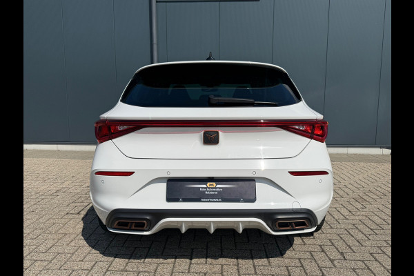 CUPRA Leon 1.4 e-Hybrid * Camera * Stoelverwarming * Navigatie * Adaptieve Cruise Control *
