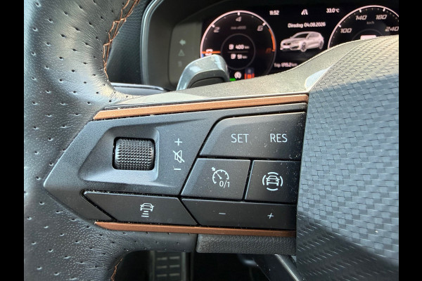 CUPRA Leon 1.4 e-Hybrid * Camera * Stoelverwarming * Navigatie * Adaptieve Cruise Control *