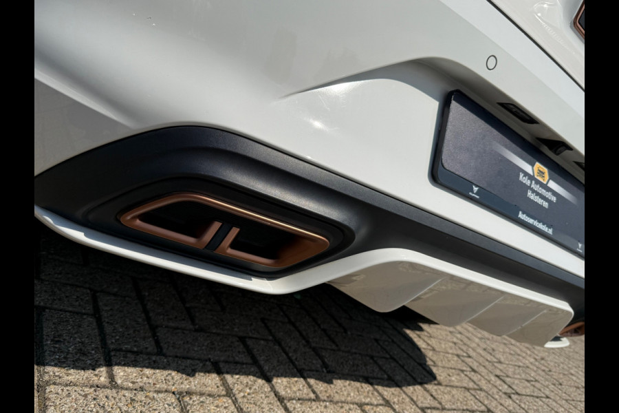 CUPRA Leon 1.4 e-Hybrid * Camera * Stoelverwarming * Navigatie * Adaptieve Cruise Control *