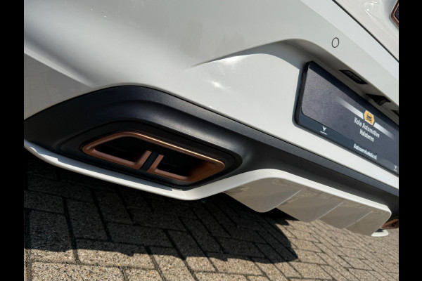 CUPRA Leon 1.4 e-Hybrid * Camera * Stoelverwarming * Navigatie * Adaptieve Cruise Control *