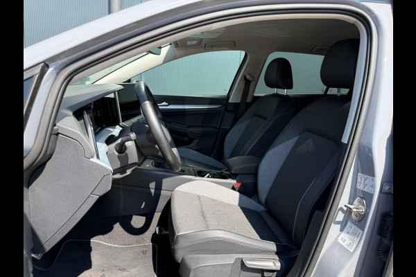 Volkswagen Golf Variant 1.5 TSI Life Goal * Trekhaak * Side Assist * Stuurverwarming * Garantie t/m 3-2030 / 100.000km *