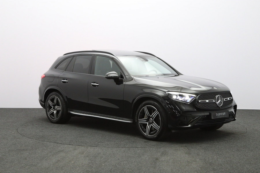 Mercedes-Benz GLC 300e 4MATIC 313 PK AMG Line PHEV, Trekhaak, Panoramadak, Luchtvering, 4-Wielsturing, Head-Up, 360 Camera, Massage