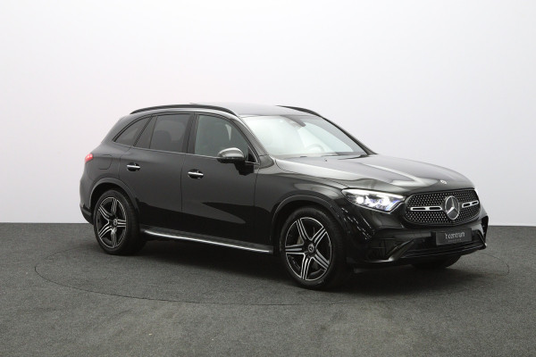 Mercedes-Benz GLC 300e 4MATIC 313 PK AMG Line PHEV, Trekhaak, Panoramadak, Luchtvering, 4-Wielsturing, Head-Up, 360 Camera, Massage