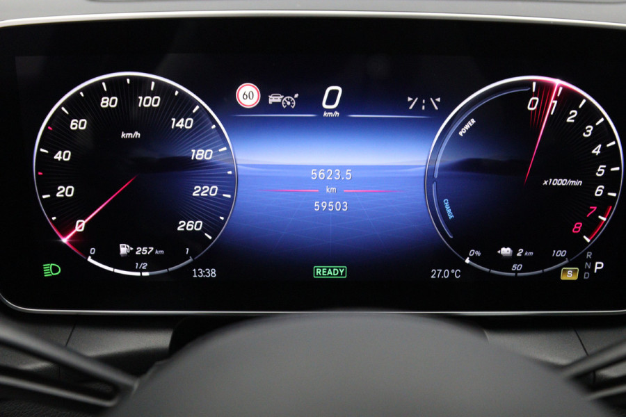 Mercedes-Benz GLC 300e 4MATIC 313 PK AMG Line PHEV, Trekhaak, Panoramadak, Luchtvering, 4-Wielsturing, Head-Up, 360 Camera, Massage