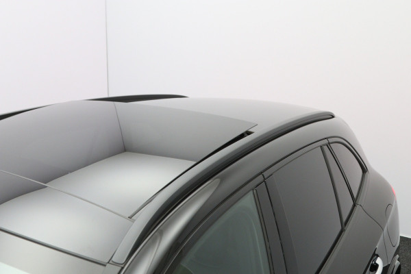 Mercedes-Benz GLC 300e 4MATIC 313 PK AMG Line PHEV, Trekhaak, Panoramadak, Luchtvering, 4-Wielsturing, Head-Up, 360 Camera, Massage