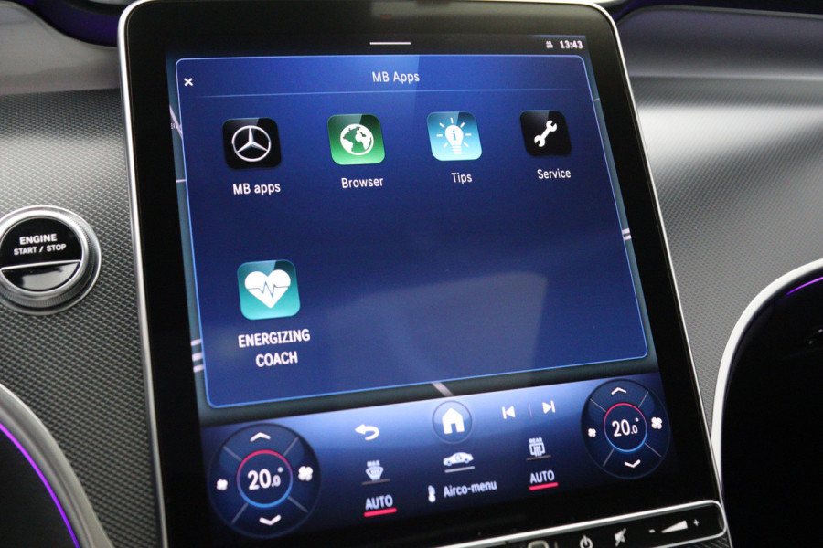 Mercedes-Benz GLC 300e 4MATIC 313 PK AMG Line PHEV, Trekhaak, Panoramadak, Luchtvering, 4-Wielsturing, Head-Up, 360 Camera, Massage