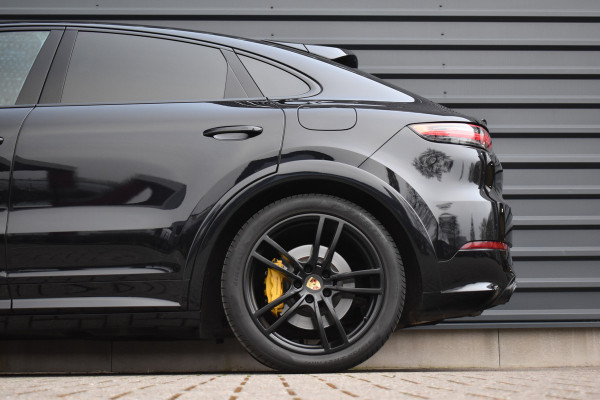 Porsche Cayenne Coupé 3.0 E-Hybrid SportDesign | Pano | Massage | 360 Camera | Stoelventilatie | Luchtvering | Bose | Orig. NL |