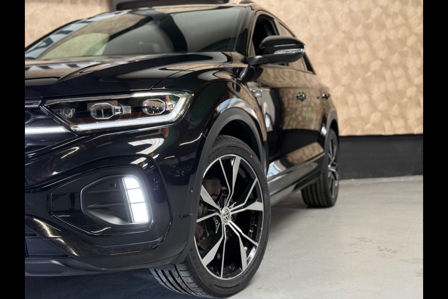 Volkswagen T-Roc 1.5 TSI R-Line Edition Facelift | Led | Camera | Stoelverwarming | Pano