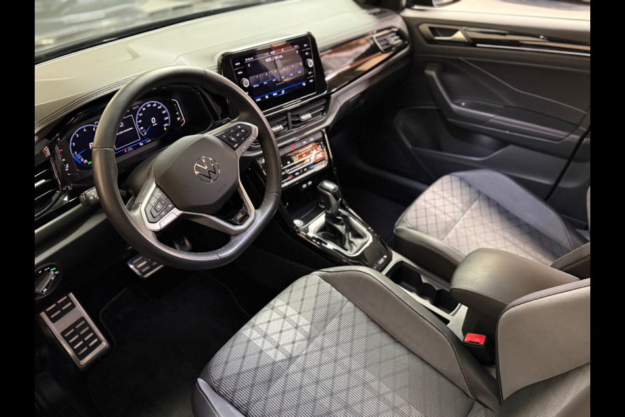 Volkswagen T-Roc 1.5 TSI R-Line Edition Facelift | Led | Camera | Stoelverwarming | Pano
