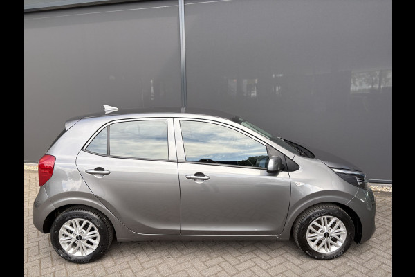 Kia Picanto 1.0 DPi DynamicLine Achteruitrijcamera - Apple carplay - Airco - Cruise control - Licht metalen velgen 14 inch - Bluetooth - Radio - Start/stop systeem - Stuur multifunctioneel - Navigatie