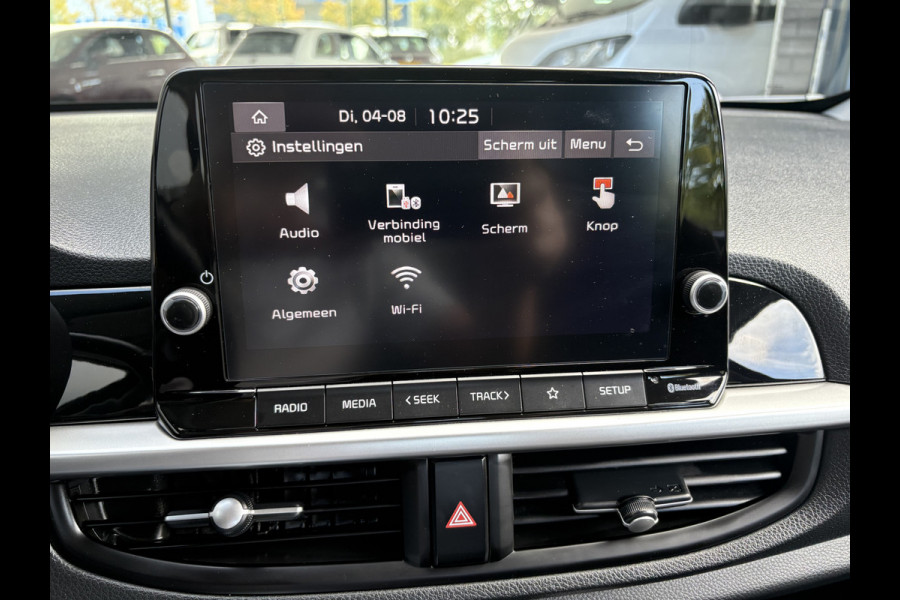 Kia Picanto 1.0 DPi DynamicLine Achteruitrijcamera - Apple carplay - Airco - Cruise control - Licht metalen velgen 14 inch - Bluetooth - Radio - Start/stop systeem - Stuur multifunctioneel - Navigatie