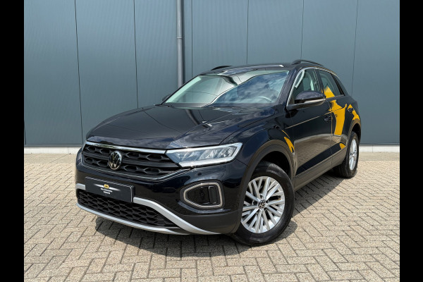 Volkswagen T-Roc 1.0 TSI Life * Carplay * Stoelverwarming * Climate Control * Adaptieve Cruise Control *