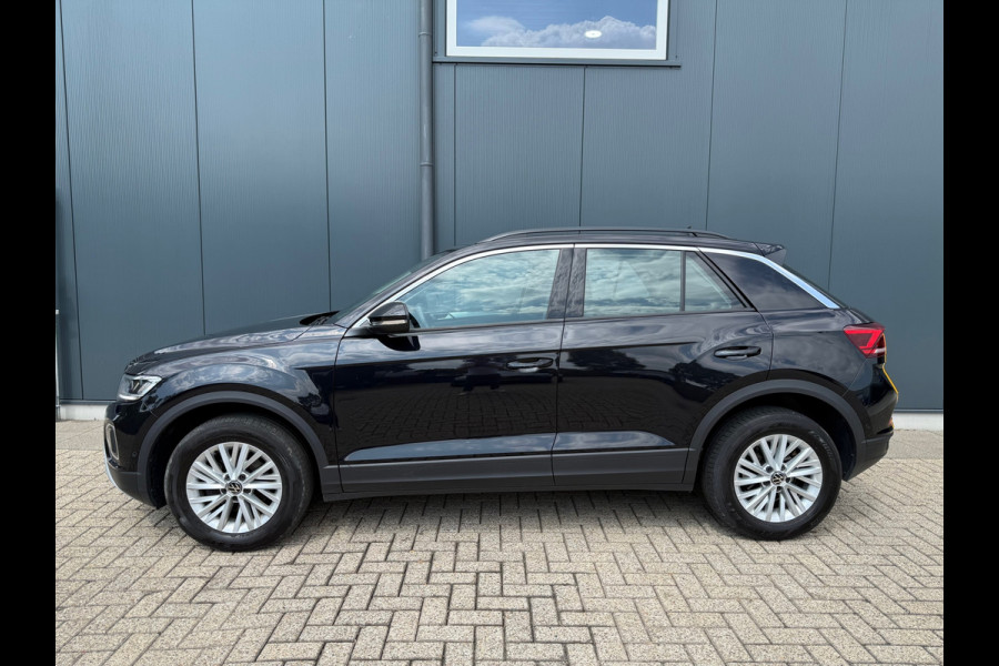 Volkswagen T-Roc 1.0 TSI Life * Carplay * Stoelverwarming * Climate Control * Adaptieve Cruise Control *