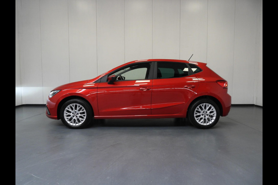 Seat Ibiza 1.0 TSI Style Business Intense Plus NAVI/CAMERA/VIRTUAL/BEATS/LED/16"LMV!