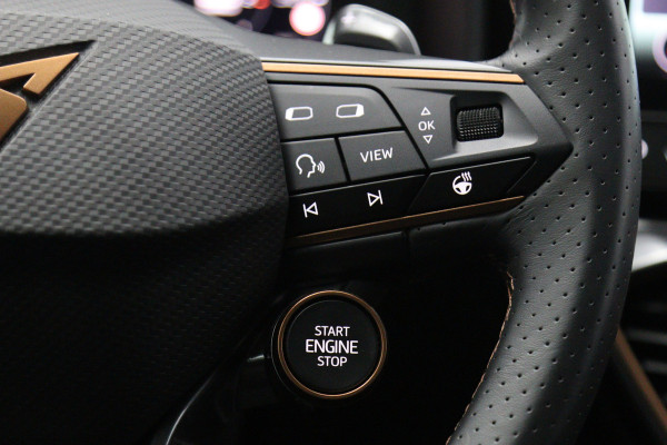 CUPRA Formentor 1.4 e-Hybrid 245 PK VZ Performance PHEV, Stuur-Startknop, Winterpakket, Carplay, Kuipstoelen