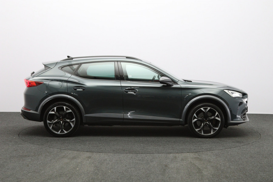 CUPRA Formentor 1.4 e-Hybrid 245 PK VZ Performance PHEV, Stuur-Startknop, Winterpakket, Carplay, Kuipstoelen