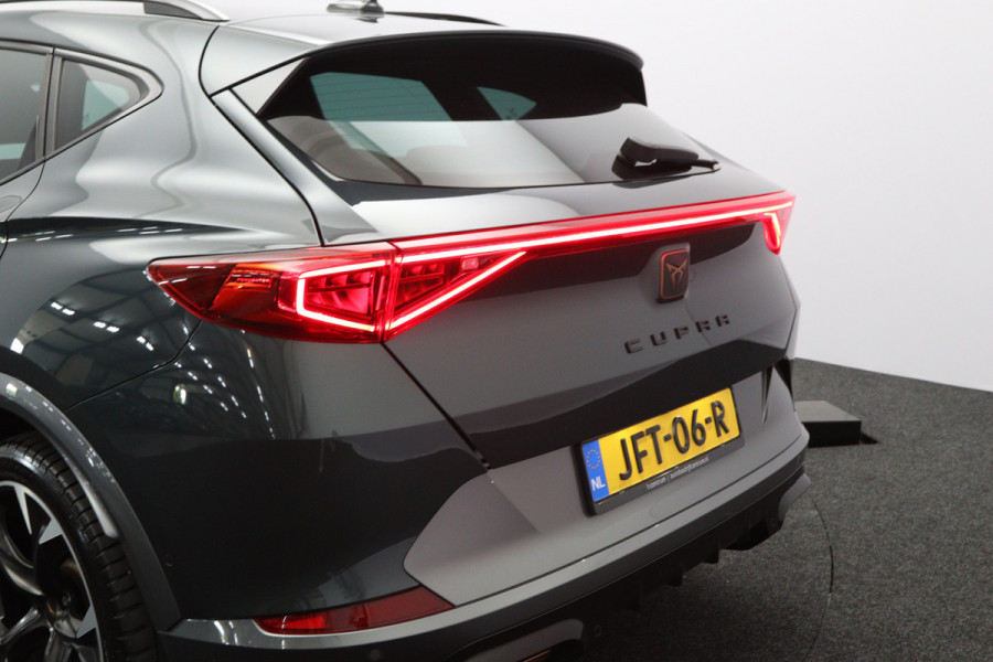 CUPRA Formentor 1.4 e-Hybrid 245 PK VZ Performance PHEV, Stuur-Startknop, Winterpakket, Carplay, Kuipstoelen