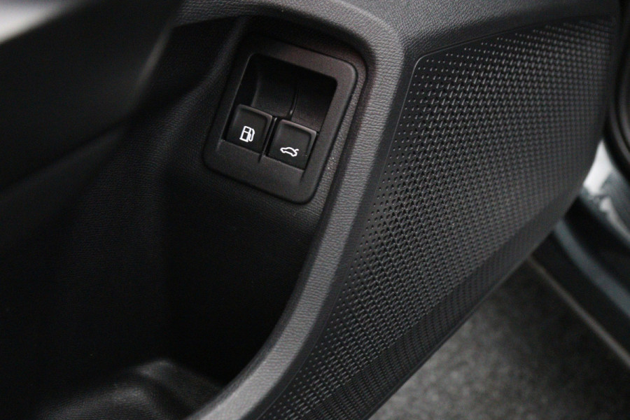CUPRA Formentor 1.4 e-Hybrid 245 PK VZ Performance PHEV, Stuur-Startknop, Winterpakket, Carplay, Kuipstoelen