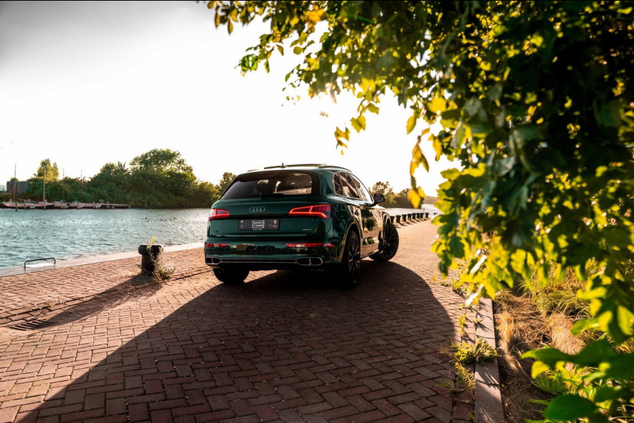 Audi Q5 55 TFSI e Quattro Competition 367 PK Pano ACC Keyless Luchtvering B&O 22''