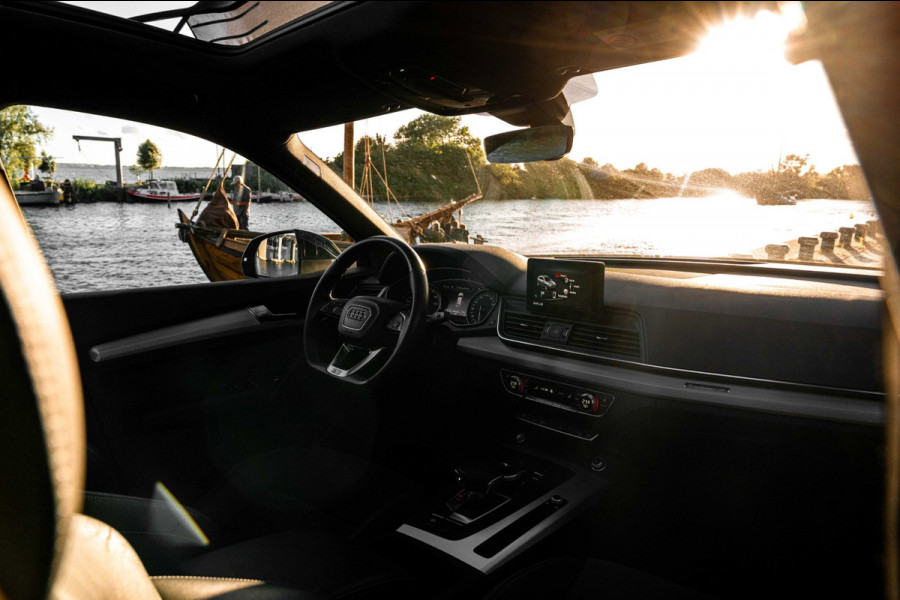 Audi Q5 55 TFSI e Quattro Competition 367 PK Pano ACC Keyless Luchtvering B&O 22''