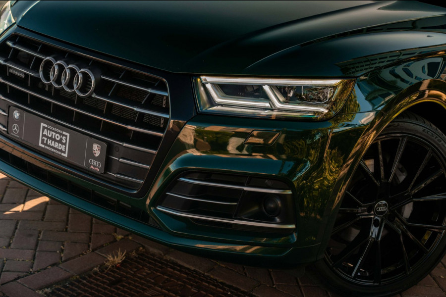 Audi Q5 55 TFSI e Quattro Competition 367 PK Pano ACC Keyless Luchtvering B&O 22''