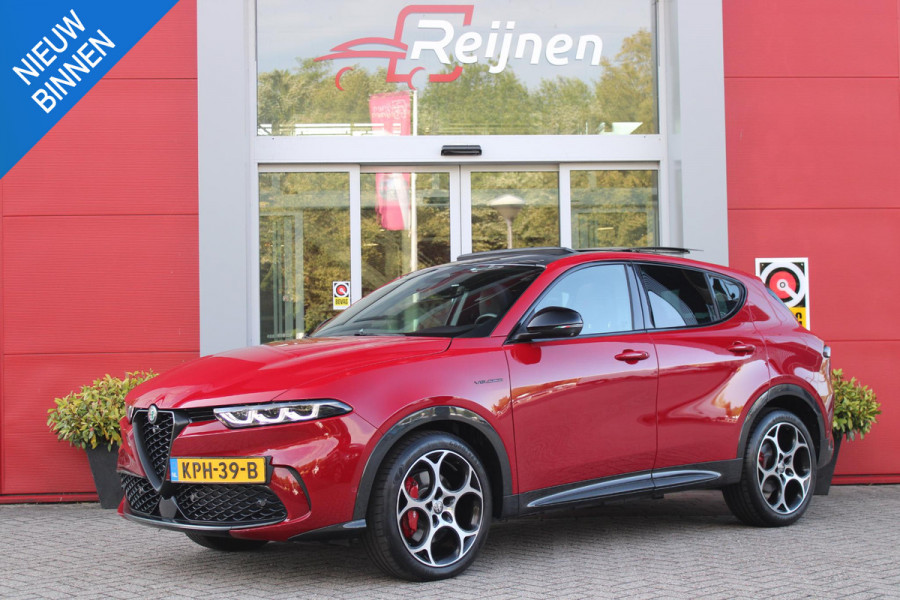 Alfa Romeo Tonale 1.5T 160PK Hybrid Veloce TECHNOLOGY PACK: PARKEERWAARSCHUWING VOOR EN ACHTER/360° CAMERA / AUTONOMOUS DRIVING LEVEL 2: ADAPTIVE CRUISE CONTROL/LANE CENTERING ASSIST/TRAFFIC JAM ASSIST DODEHOEK DETECTIE AUTOMATISCH DIMMENDE BUITENSPIEGELS ELEKTRISCH BEDIENBARE ACHTERKLEP | 19" LICHTMETALEN VELGEN | DRAADLOZE TELEFOONLADER | NAVIGATIE | DRAADLOZE APPLE CARPLAY/ANDROID AUTO | FULL LED MATRIX KOPLAMPEN |