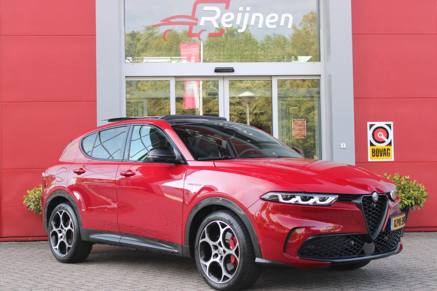 Alfa Romeo Tonale 1.5T 160PK Hybrid Veloce TECHNOLOGY PACK: PARKEERWAARSCHUWING VOOR EN ACHTER/360° CAMERA / AUTONOMOUS DRIVING LEVEL 2: ADAPTIVE CRUISE CONTROL/LANE CENTERING ASSIST/TRAFFIC JAM ASSIST DODEHOEK DETECTIE AUTOMATISCH DIMMENDE BUITENSPIEGELS ELEKTRISCH BEDIENBARE ACHTERKLEP | 19" LICHTMETALEN VELGEN | DRAADLOZE TELEFOONLADER | NAVIGATIE | DRAADLOZE APPLE CARPLAY/ANDROID AUTO | FULL LED MATRIX KOPLAMPEN |