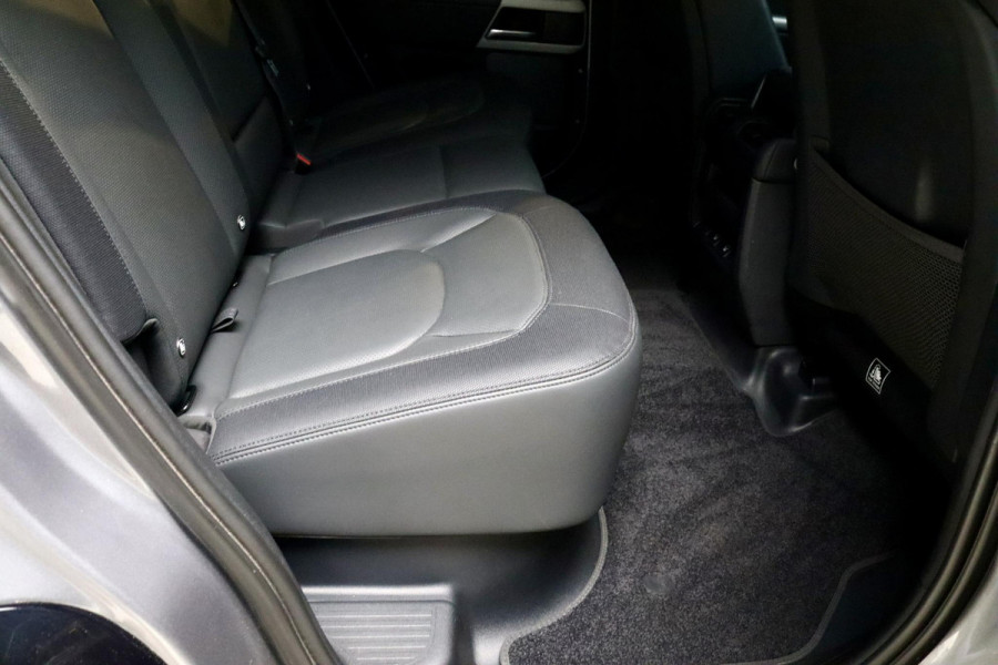Land Rover Defender 110 P400e 110 X-Dynamic HSE PANO|TrkHk|VOL