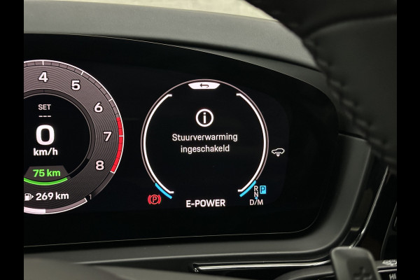 Porsche Cayenne Coupé 3.0 E-Hybrid | Passenger Display | 360 Camera | Sport-Design | ACC | Sport-Chrono | Soft-Close | BOSE | Panorama | Trekhaak 3500kg trekgewicht | 4-Zone Clima | Matrix-LED | Keyless-Entry | Sfeerverlichting | Luchtvering | 22 Inch | Leder Dashboard | Dodehoek | Memory | Carplay |