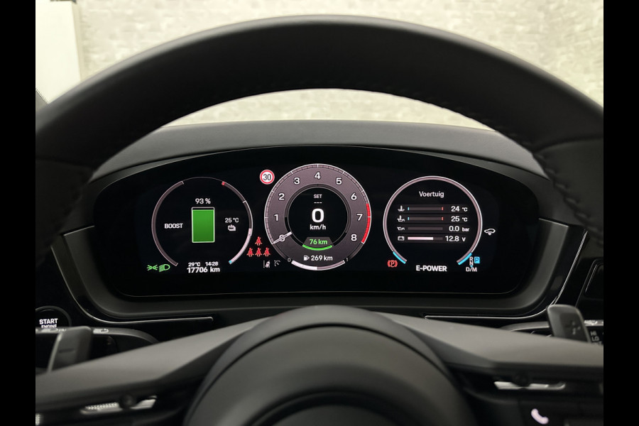 Porsche Cayenne Coupé 3.0 E-Hybrid | Passenger Display | 360 Camera | Sport-Design | ACC | Sport-Chrono | Soft-Close | BOSE | Panorama | Trekhaak 3500kg trekgewicht | 4-Zone Clima | Matrix-LED | Keyless-Entry | Sfeerverlichting | Luchtvering | 22 Inch | Leder Dashboard | Dodehoek | Memory | Carplay |