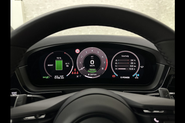 Porsche Cayenne Coupé 3.0 E-Hybrid | Passenger Display | 360 Camera | Sport-Design | ACC | Sport-Chrono | Soft-Close | BOSE | Panorama | Trekhaak 3500kg trekgewicht | 4-Zone Clima | Matrix-LED | Keyless-Entry | Sfeerverlichting | Luchtvering | 22 Inch | Leder Dashboard | Dodehoek | Memory | Carplay |